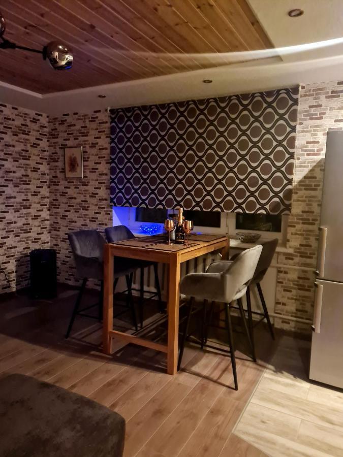 Hannah Apartment *