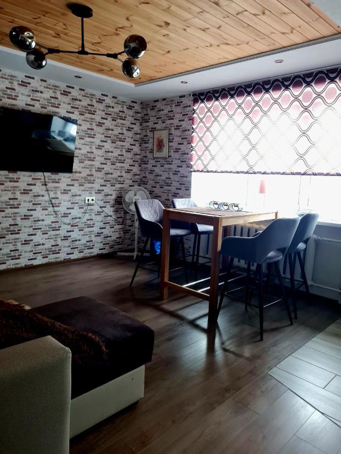 Hannah Apartment *